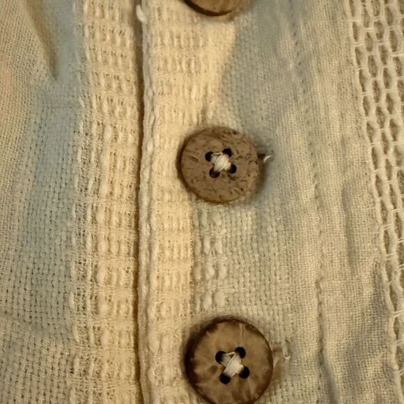 Free People Cream texturized Linen shorts w 5 button up fly S - Picture 10 of 10